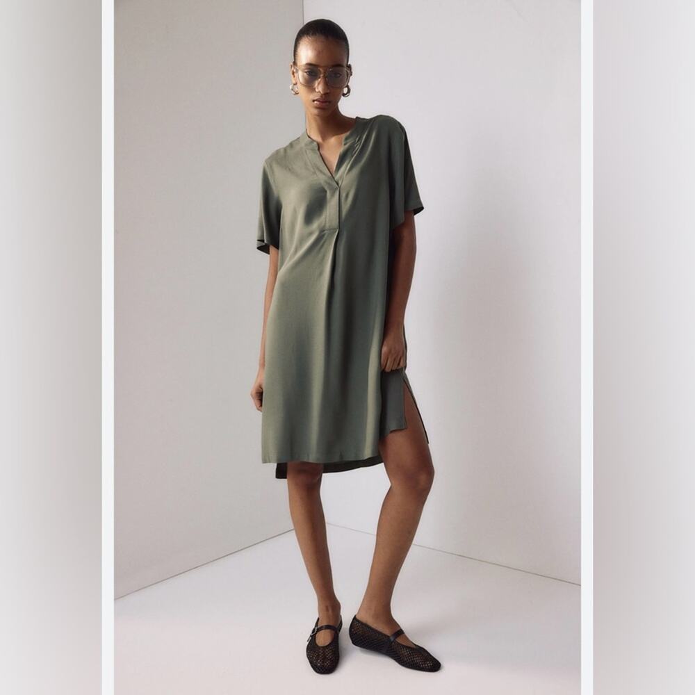 NWT H&M dress in green Size M Shift Dress Classic boho